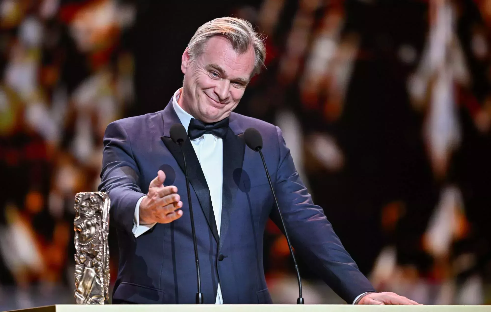 ¿Cuánto dinero ganó Christopher Nolan con 