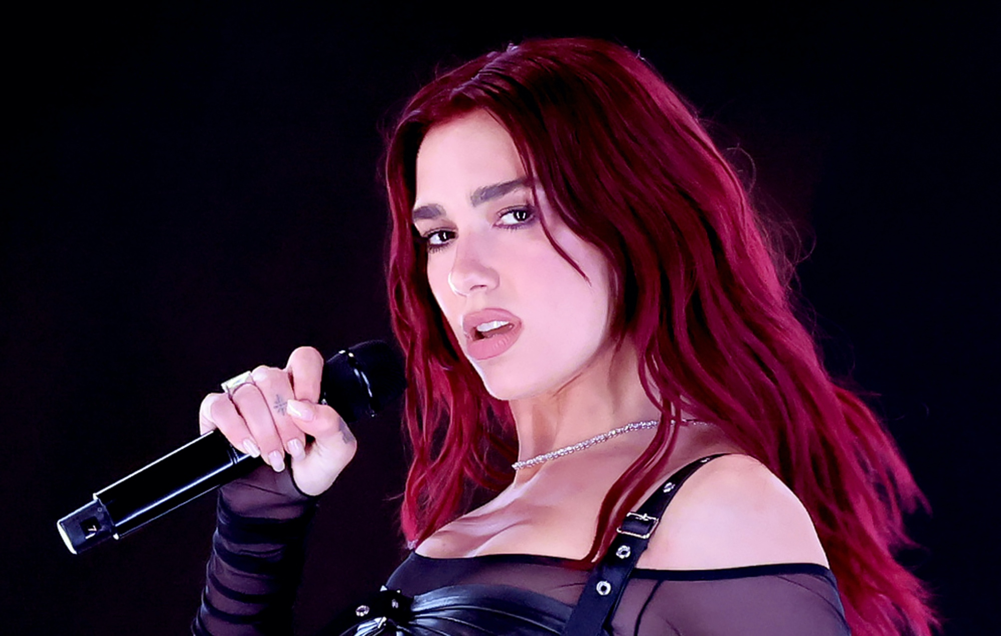 Dua Lipa Habla Sobre Lo Que Más Le Gusta Y Lo Que Menos De Glastonbury Cultture 5227