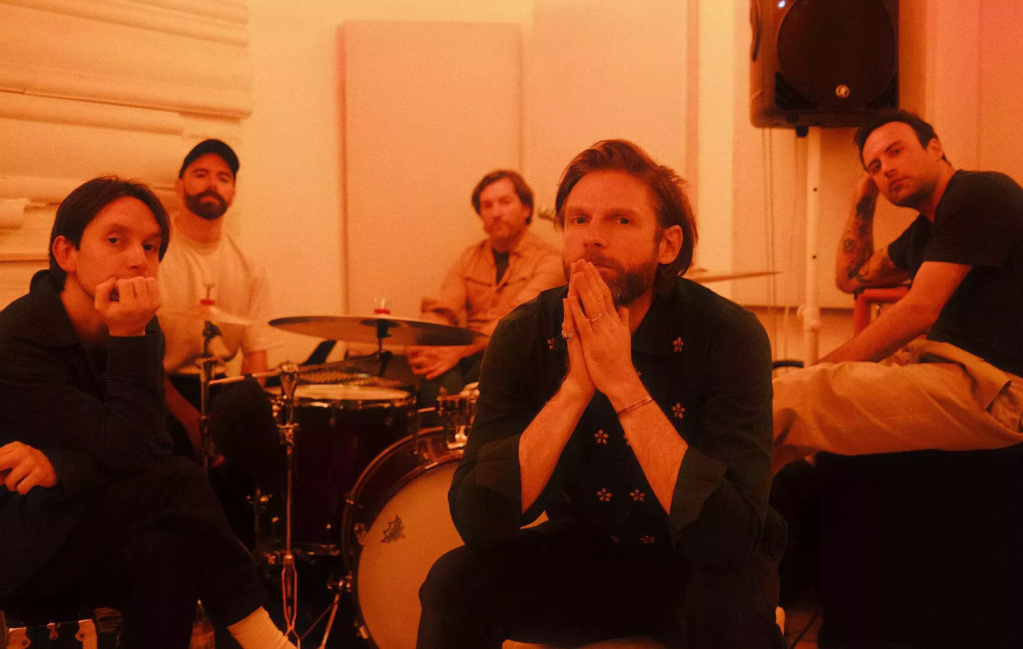 Conoce a Everyone Says Hi - una nueva banda formada por ex Kaiser Chiefs, Kooks, Dead 60s y Howling Bells