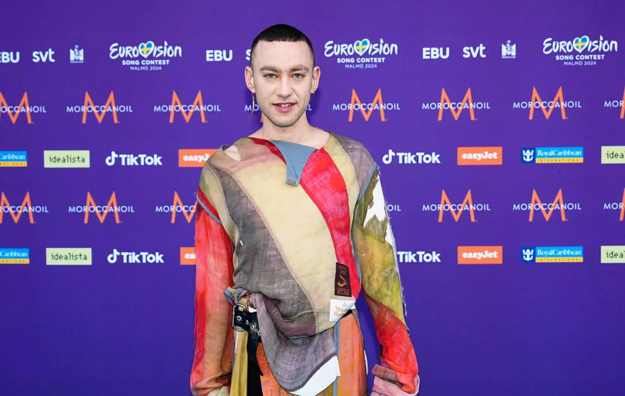 Olly Alexander responde a sus probabilidades de ganar Eurovisión