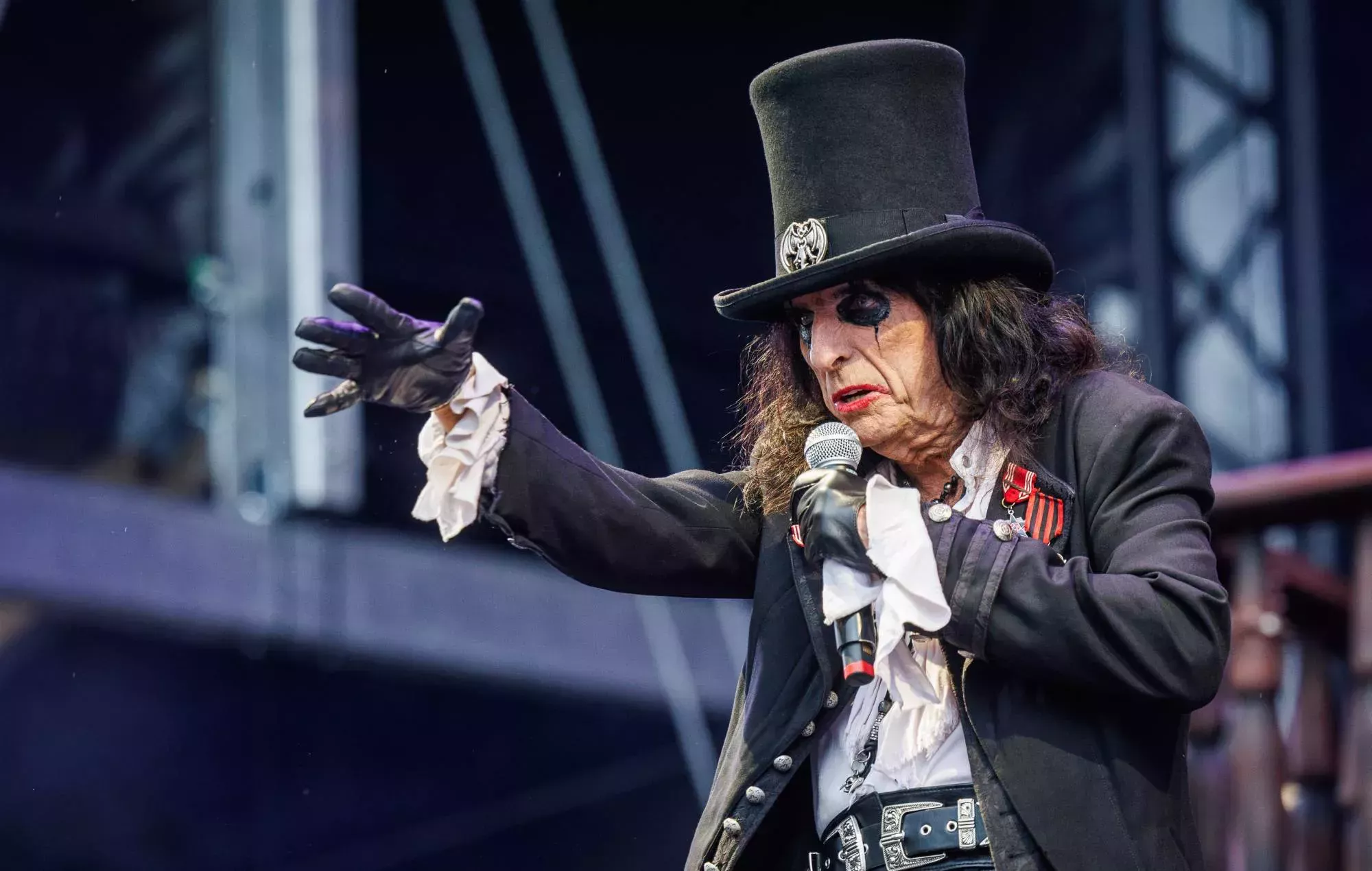 Alice Cooper lanza una satírica campaña presidencial para 2024