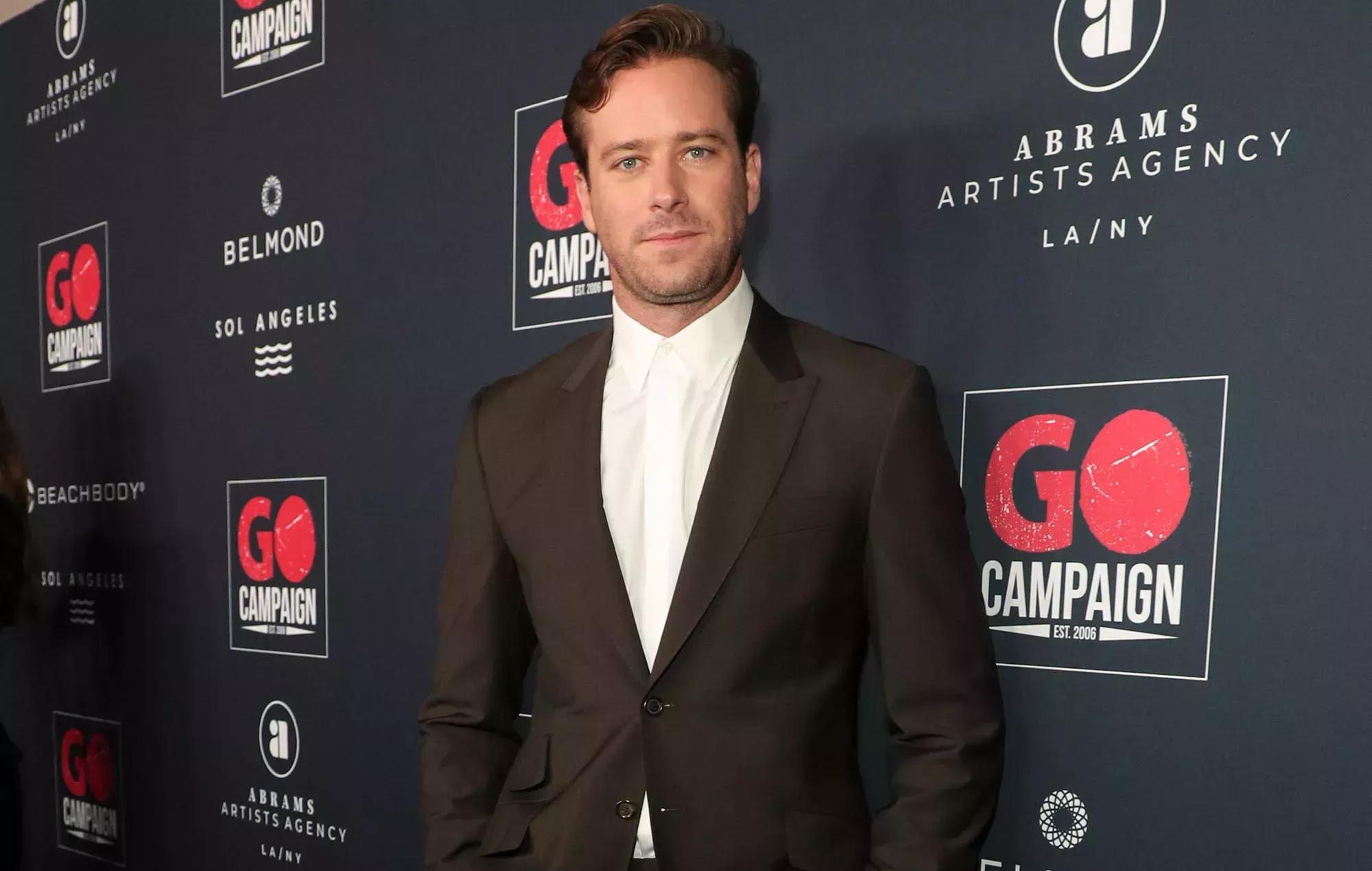 Armie Hammer dice que ahora está 