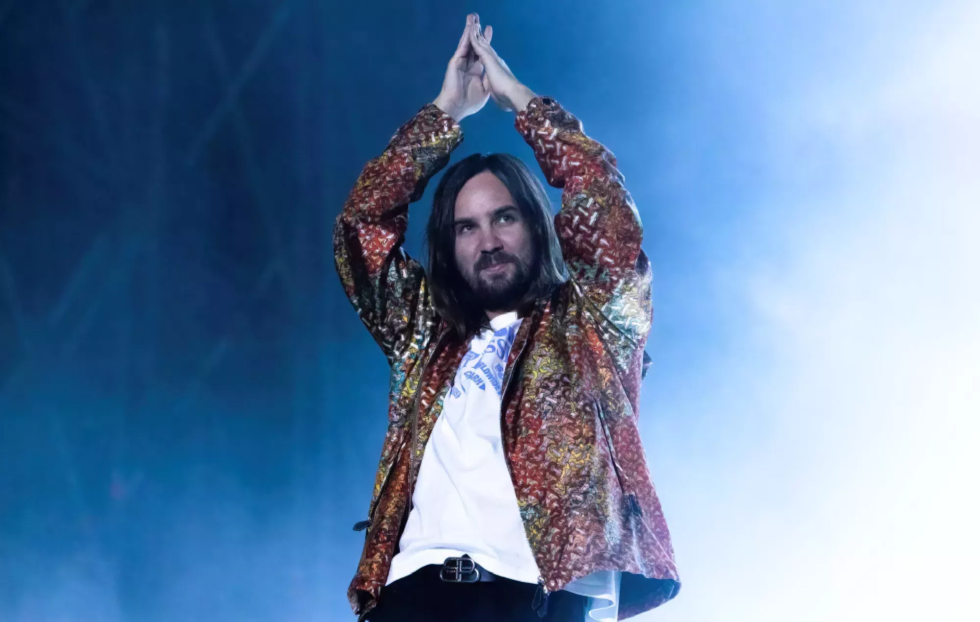 Glastonbury 2024: Kevin Parker de Tame Impala anuncia un DJ set sorpresa para esta noche