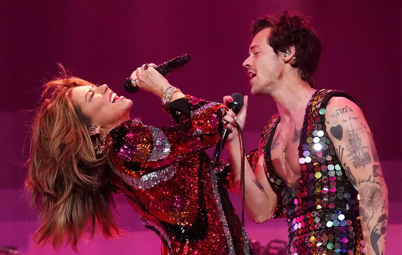 Glastonbury 2024: Shania Twain aborda las especulaciones sobre Harry Styles antes de su actuación en el Pyramid Stage