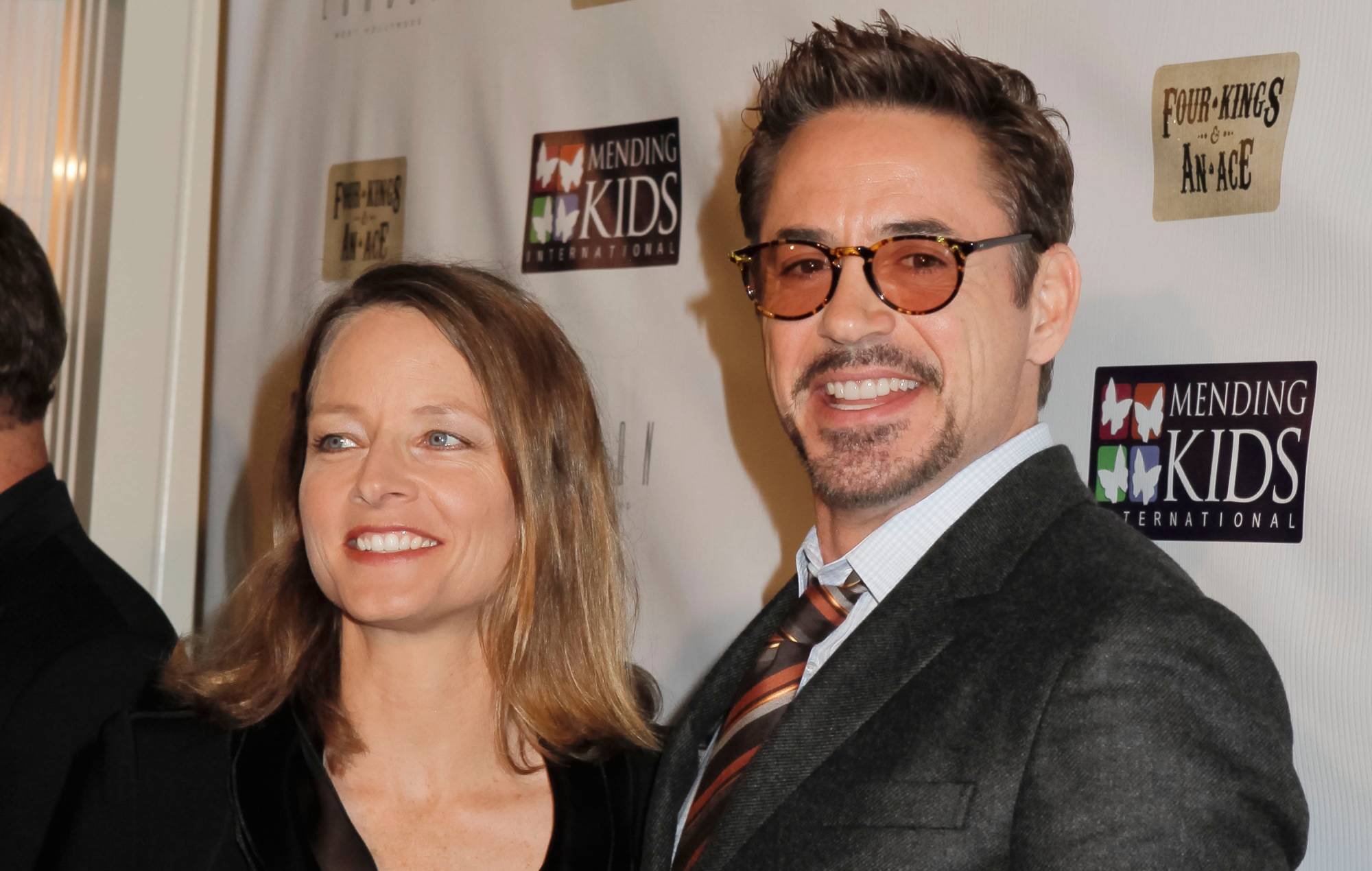 Jodie Foster le dice a Robert Downey Jr. "tienes una boca grande y una mente loca"