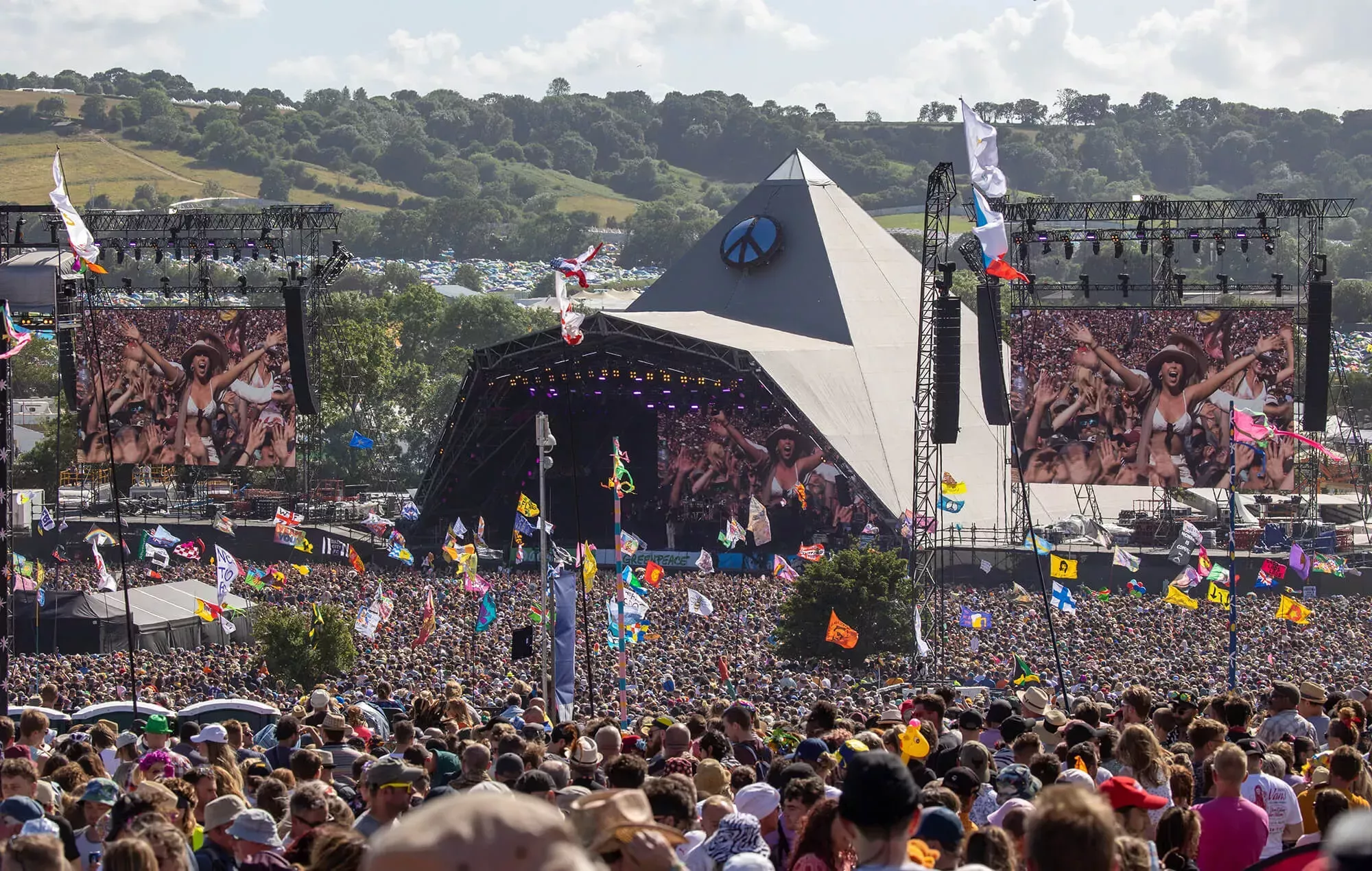 La aplicación Glastonbury 2024 llega con nuevas funciones y listas de reproducción personalizadas de Spotify