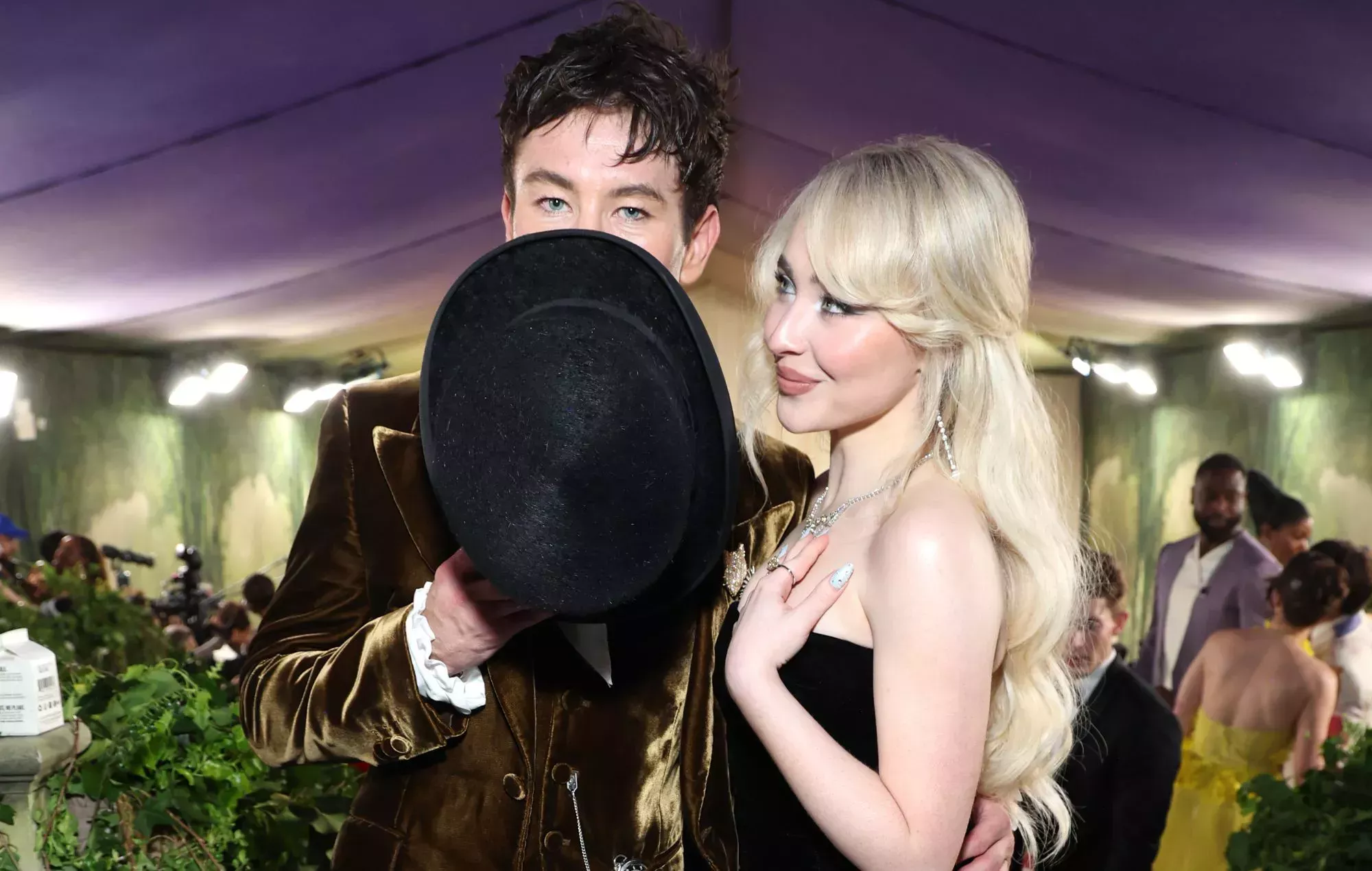 Sabrina Carpenter no advirtió a Barry Keoghan sobre el outro de 'Saltburn' 'Nonsense' en Coachella