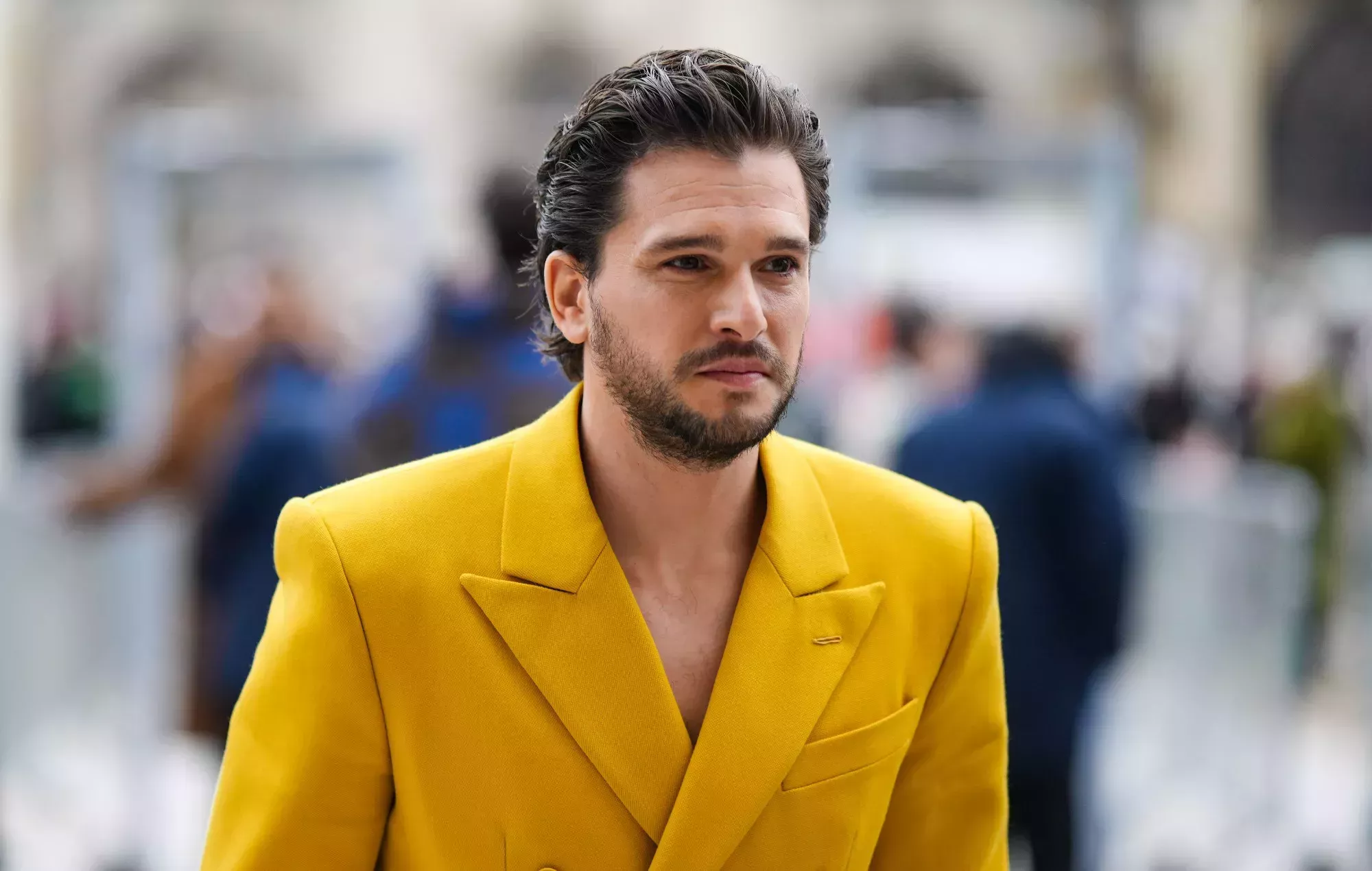 Kit Harington vuelve a 'Juego de Tronos' para el anuncio de 'Legends'