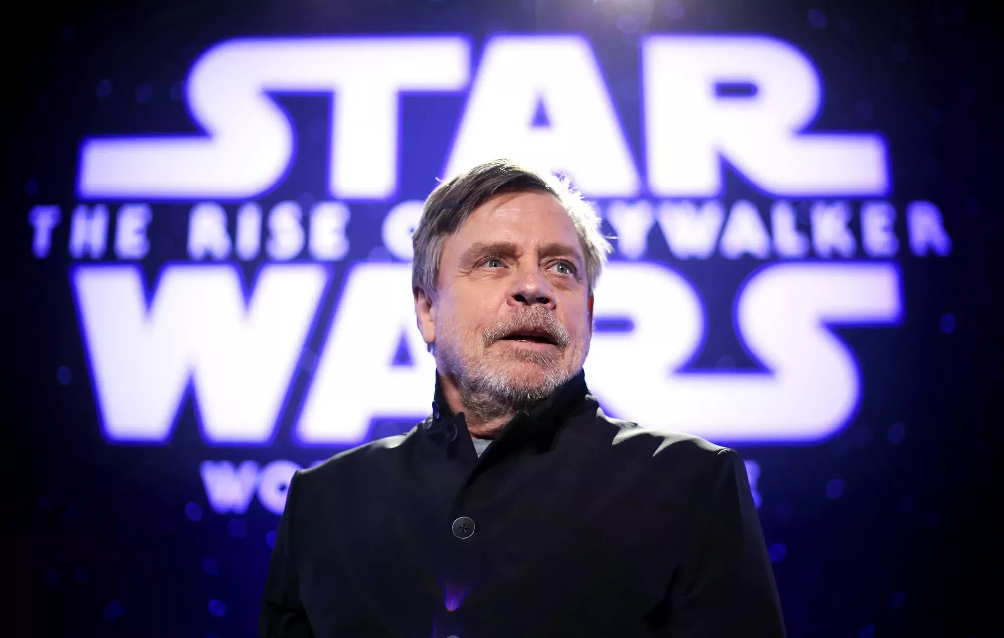 Los seguidores de Trump arremeten contra Mark Hamill por el post del vendaje