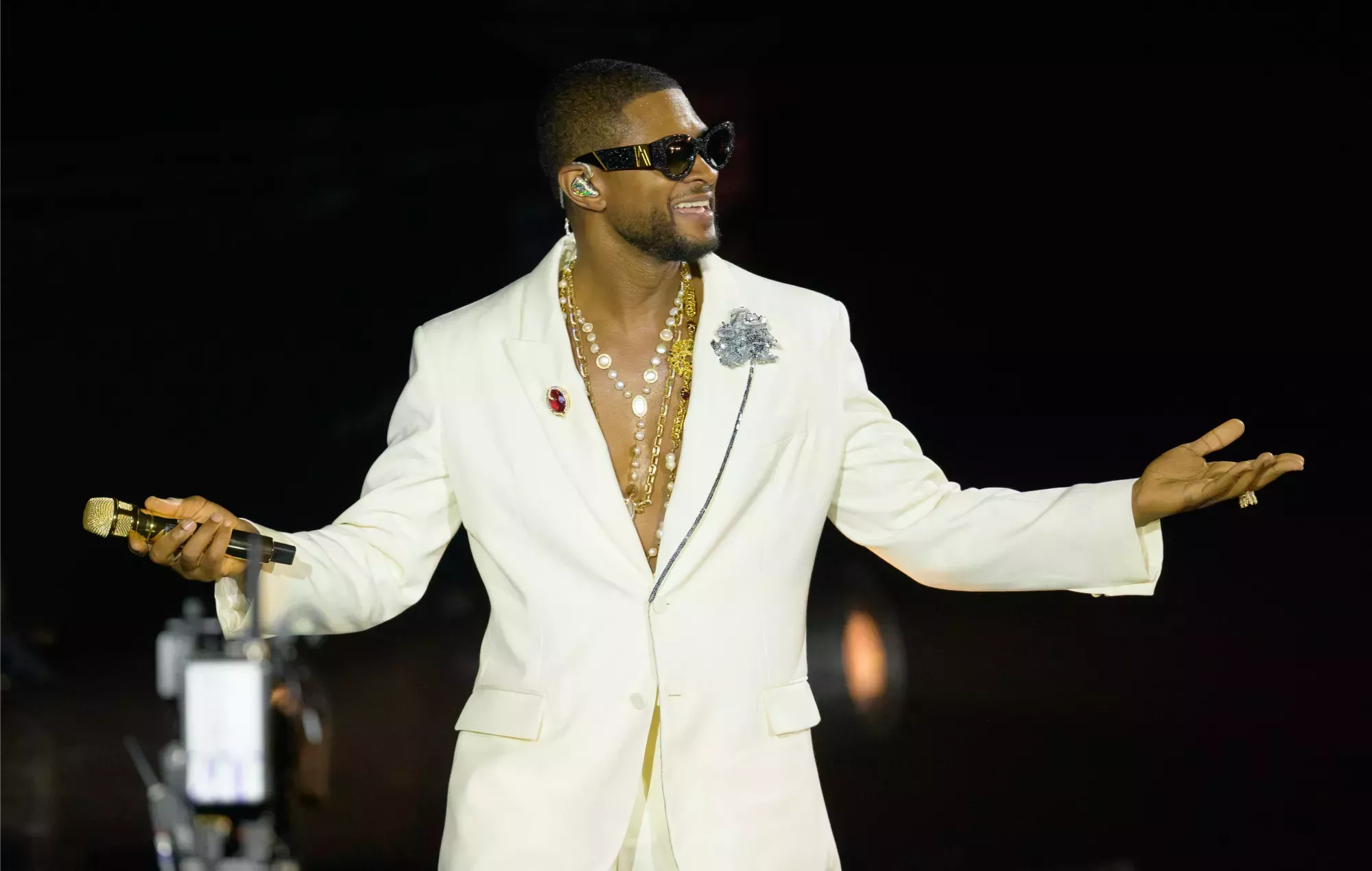 Usher anuncia un nuevo concierto, 