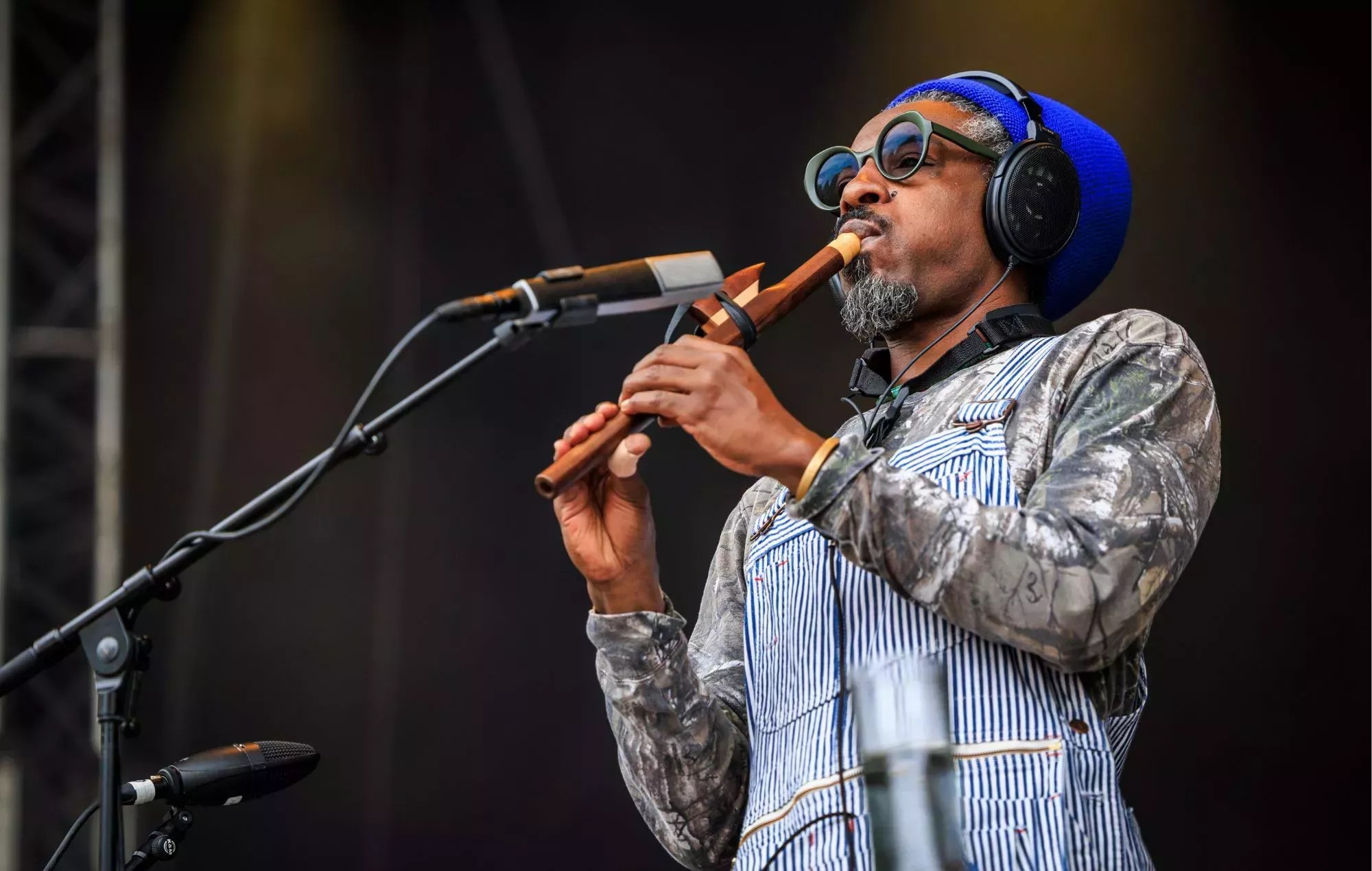 André 3000 divide a los fans con una actuación de flauta en All Points East: 