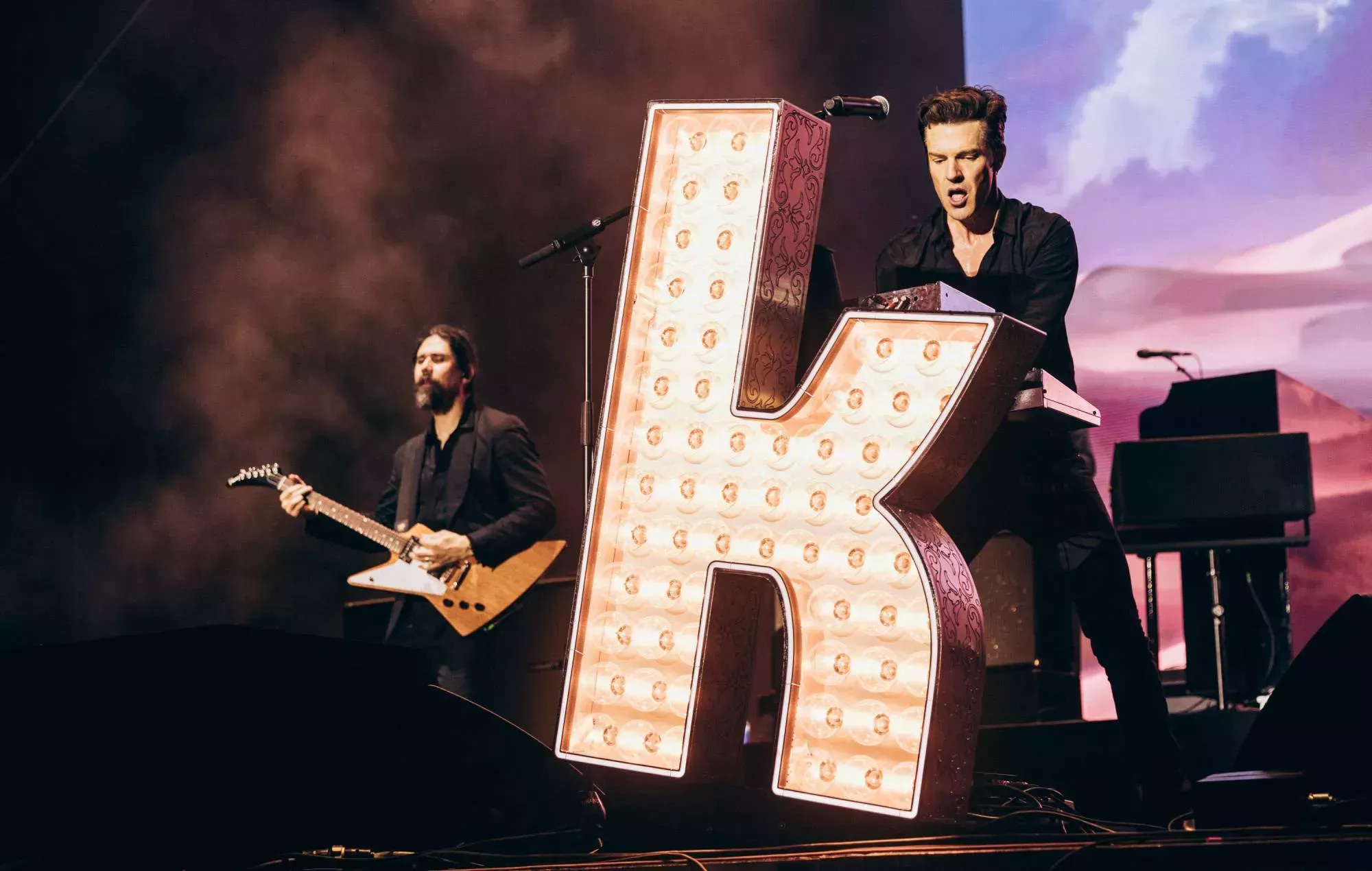 Mira a The Killers versionando 'Very First Lie' de Material Issue en Lollapalooza 2024