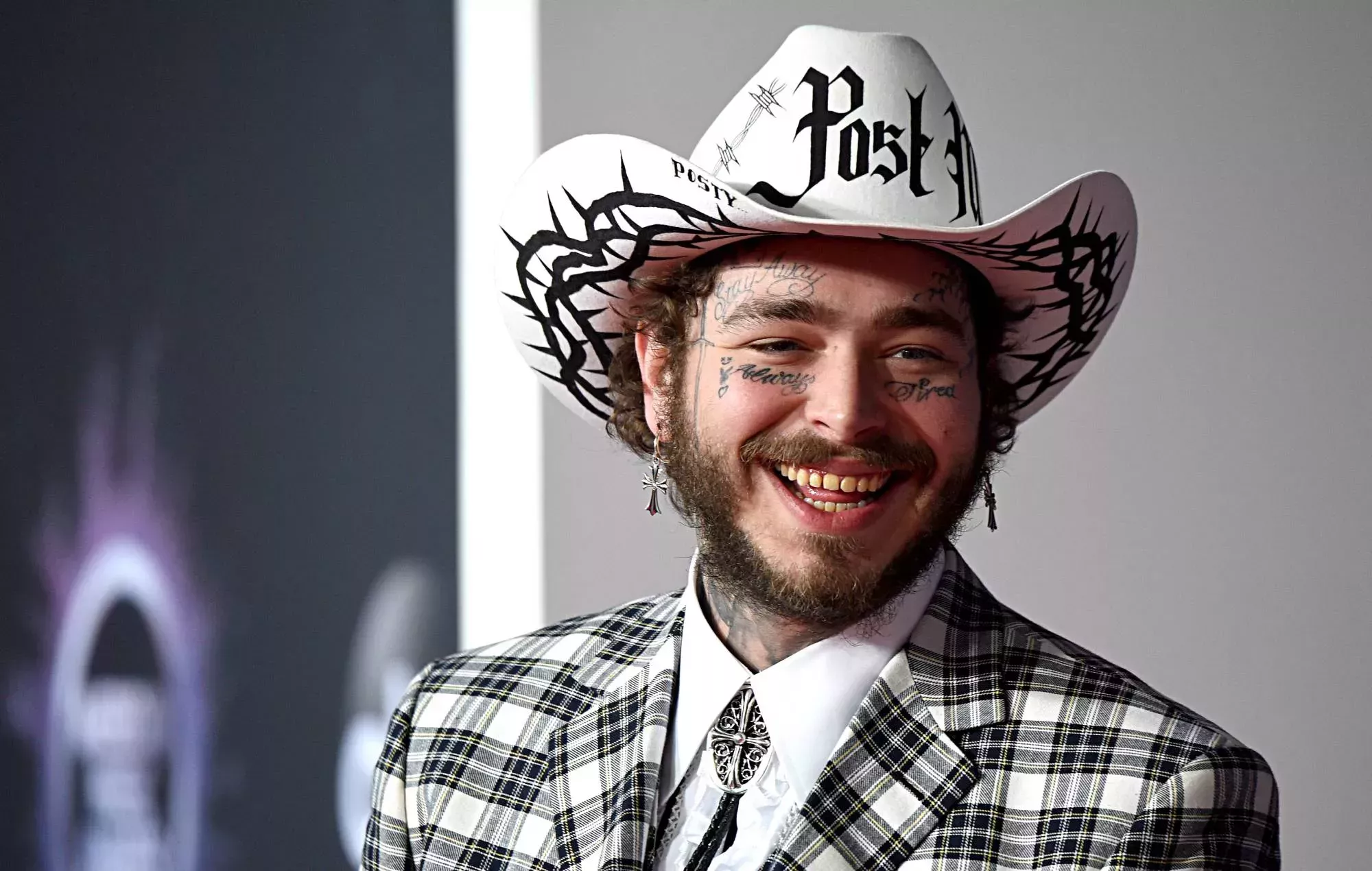 Post Malone lanza nueve temas extra en su álbum country 'F-1 Trillion'