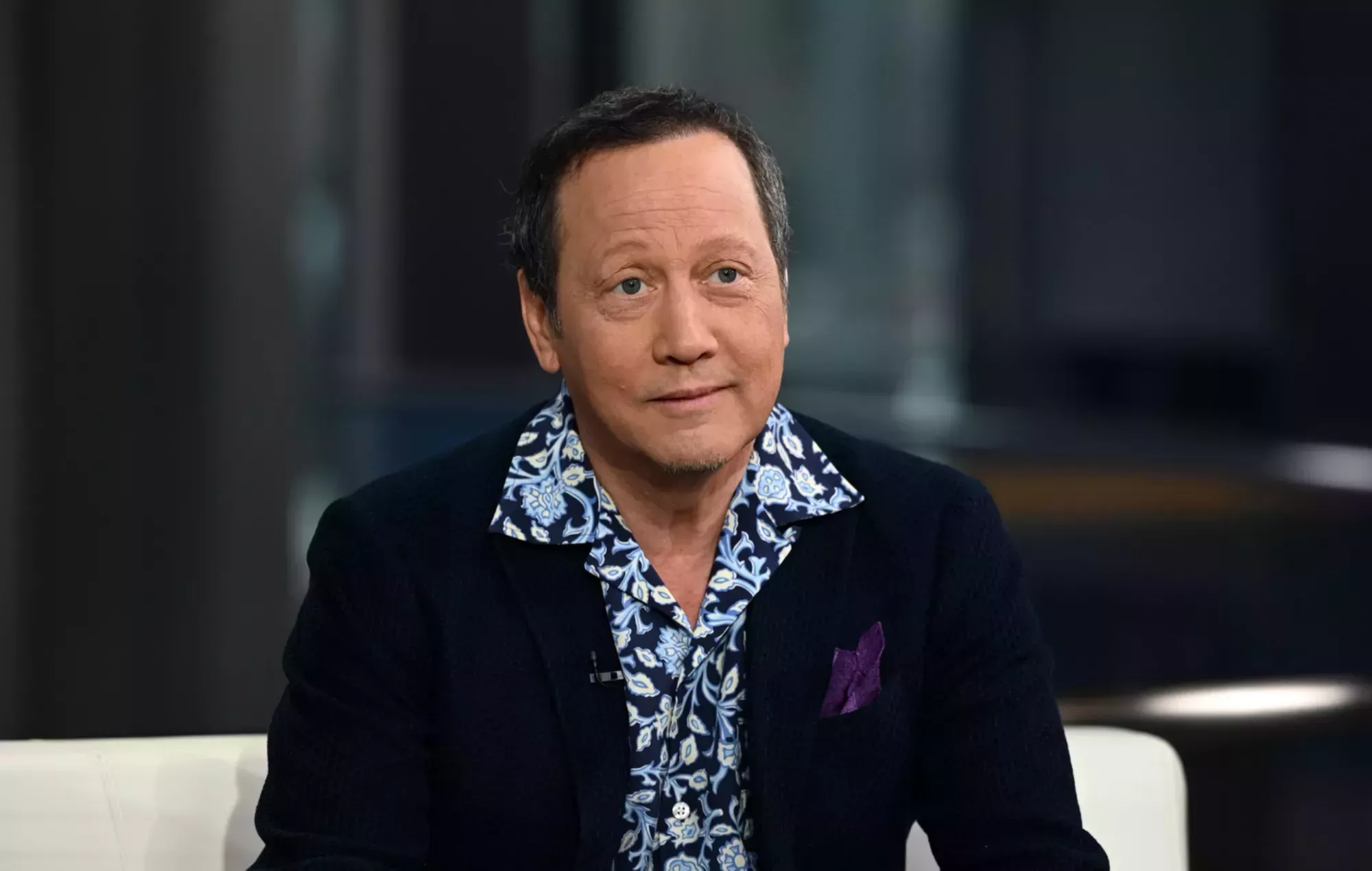 Rob Schneider pide perdón a su hija distanciada: 