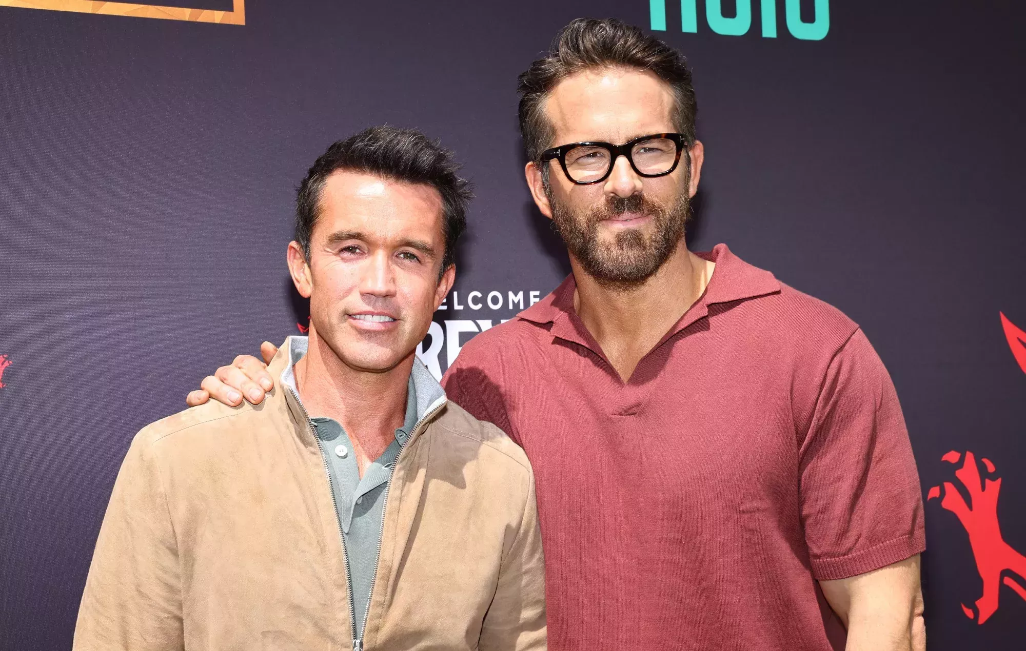 Ryan Reynolds explica por qué eliminó el cameo de Rob McElhenney de 'Deadpool y Lobezno'