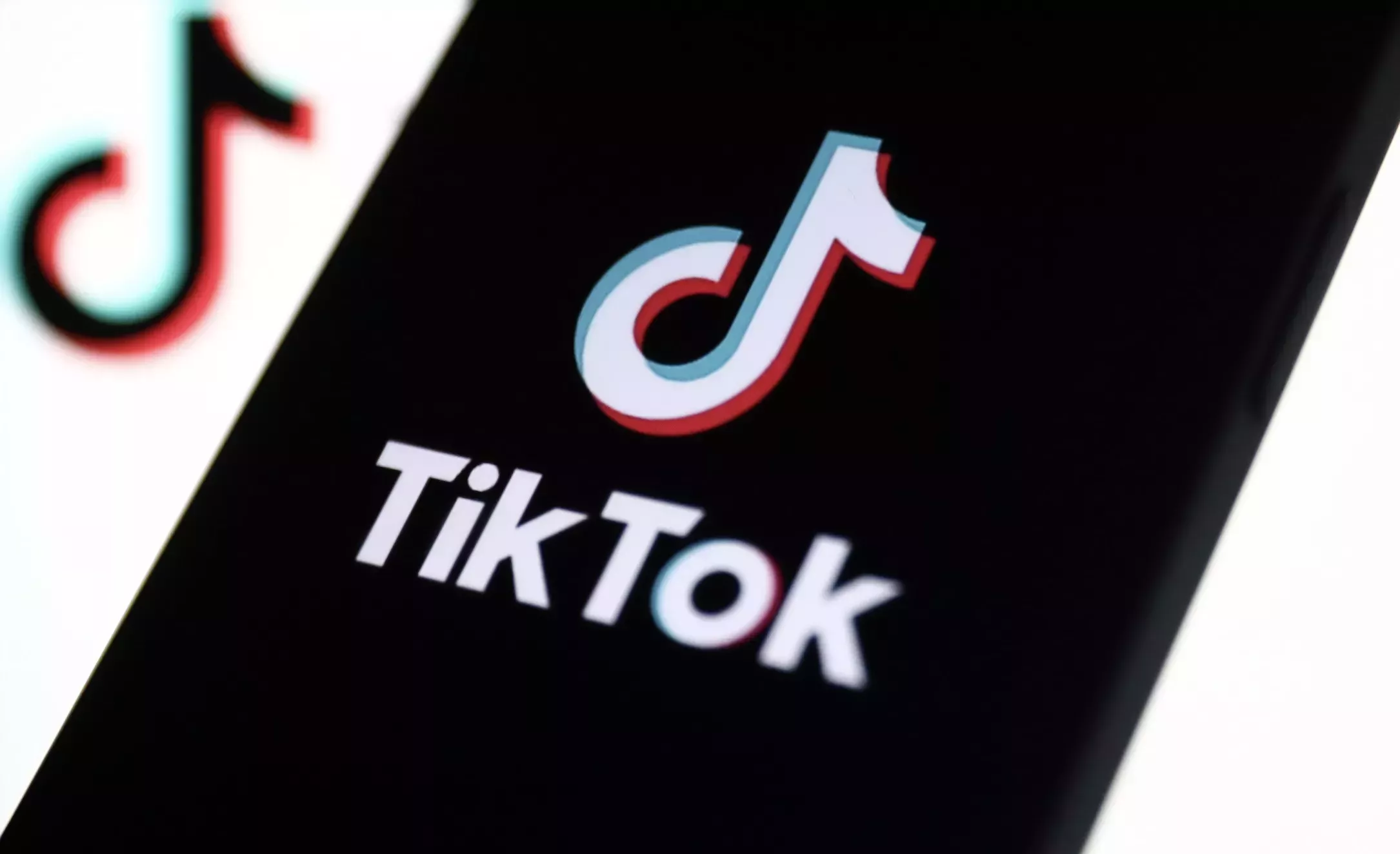 Sólo dame mi dinero explicado: ¿qué es la tendencia TikTok y por qué es tan popular?