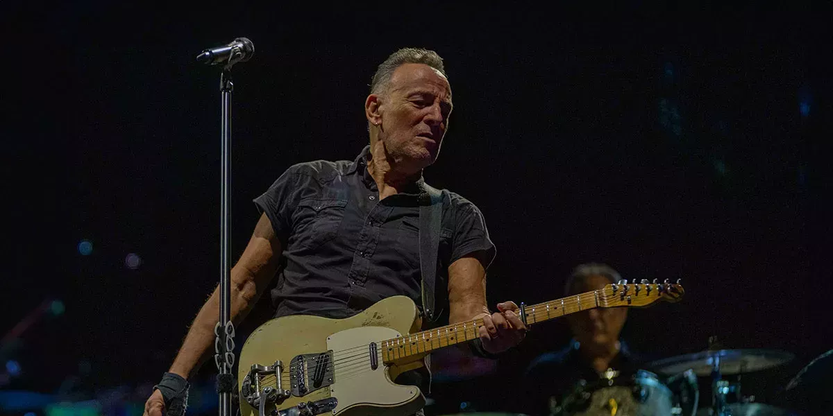 

	
		Diario de ruta: Bruce Springsteen and the E Street Band': Una conmovedora celebración del Bruce de concierto, pasado y presente
	
	