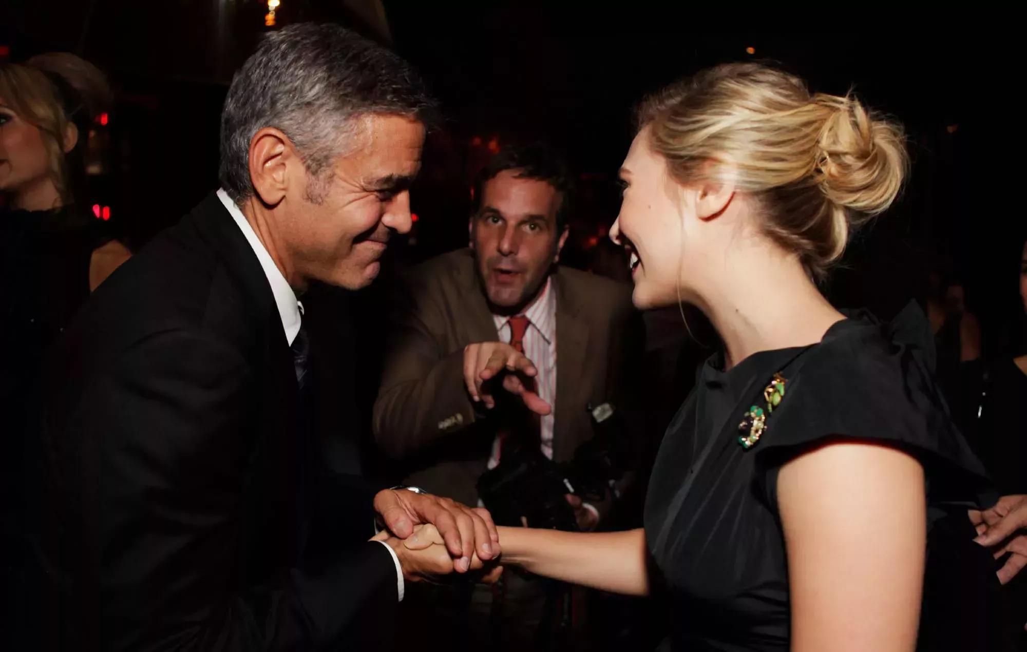 Elizabeth Olsen recuerda cómo se sintió al conocer a George Clooney