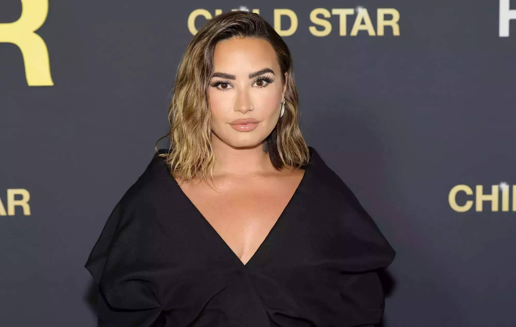 Escucha el nuevo y reflexivo single de Demi Lovato, 'You'll Be OK, Kid'.