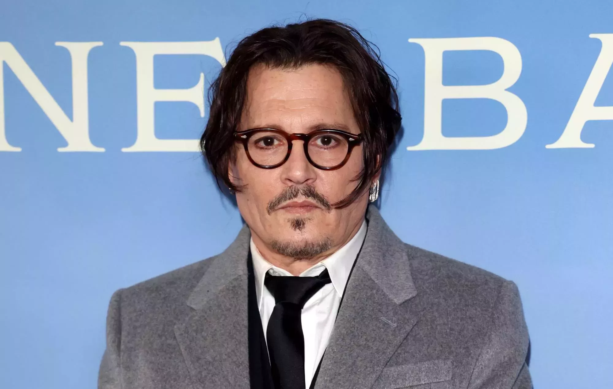 Los fans de Johnny Depp han visto que se ha arreglado los dientes