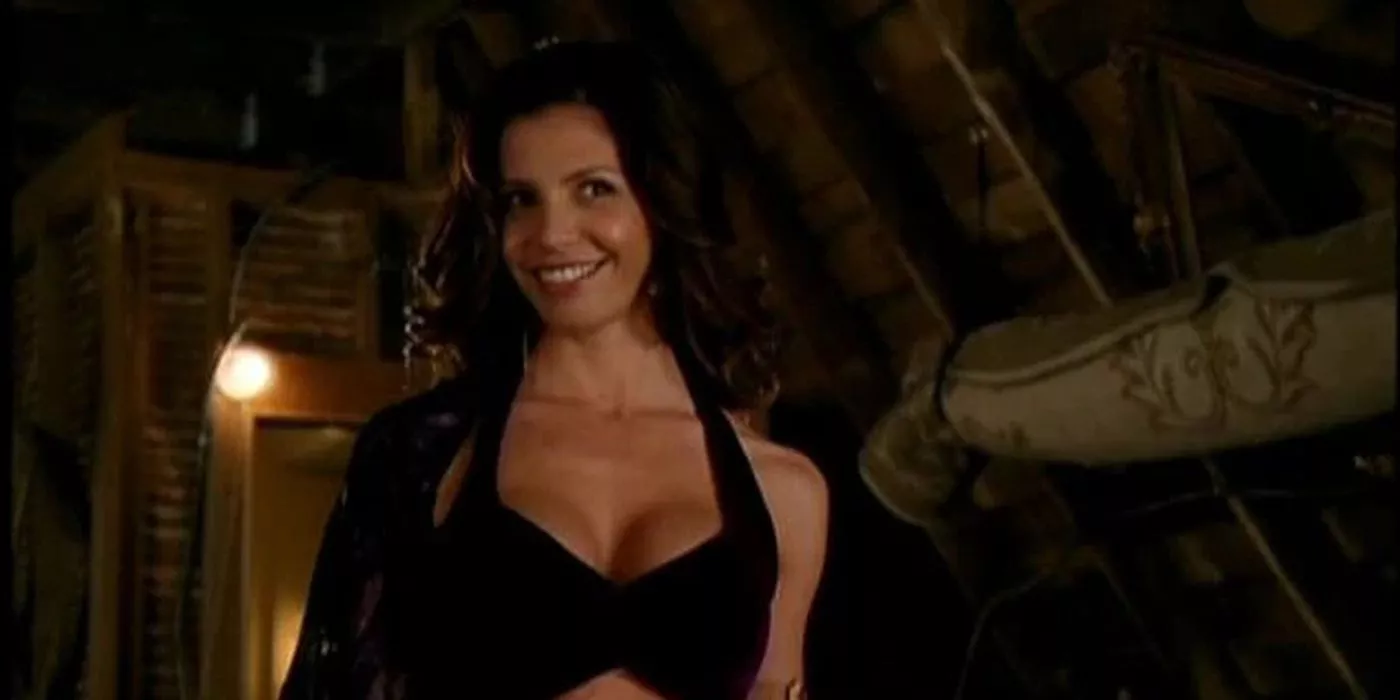 Charisma Carpenter como Kyra en Charmed