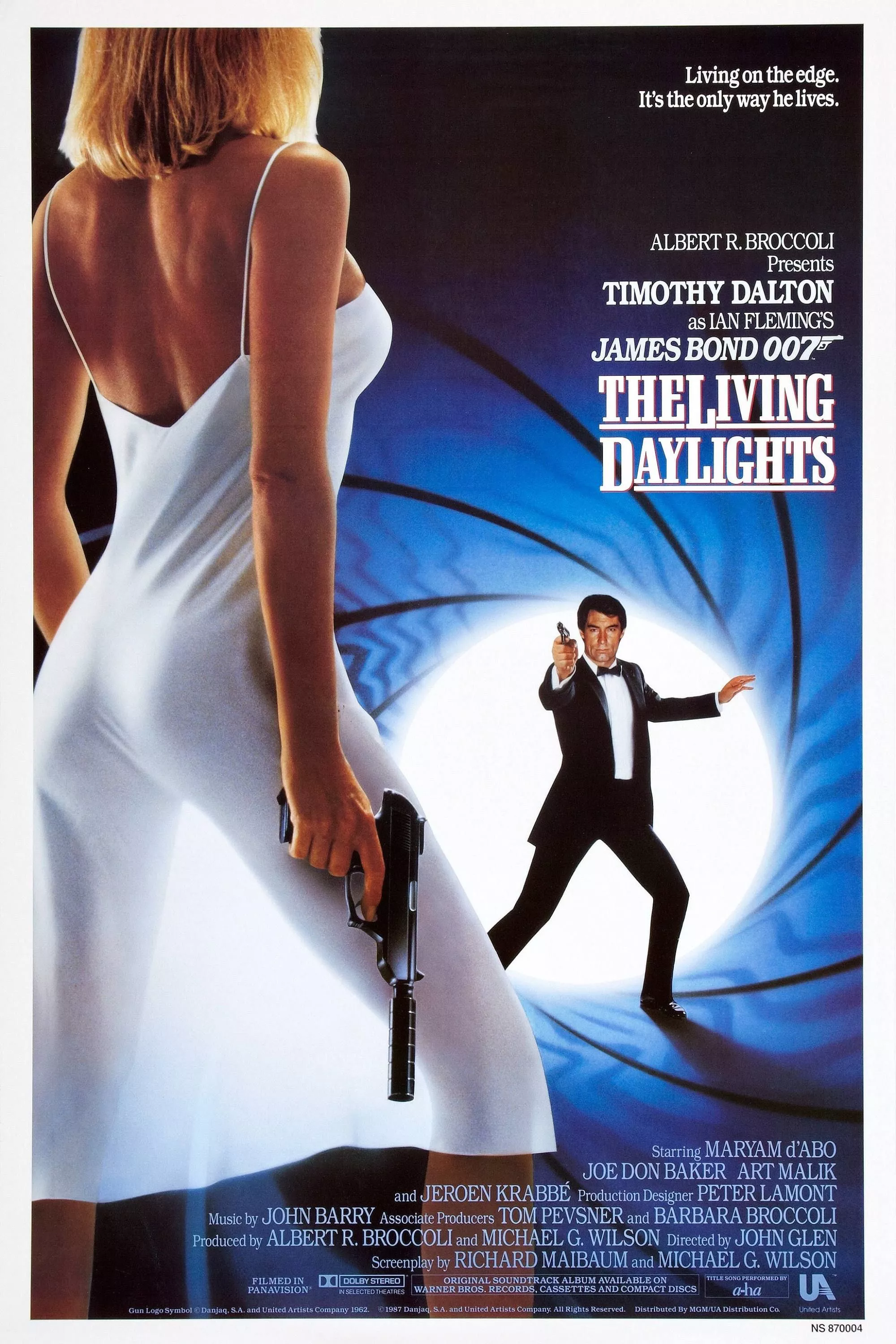 the-living-daylights-poster.jpg