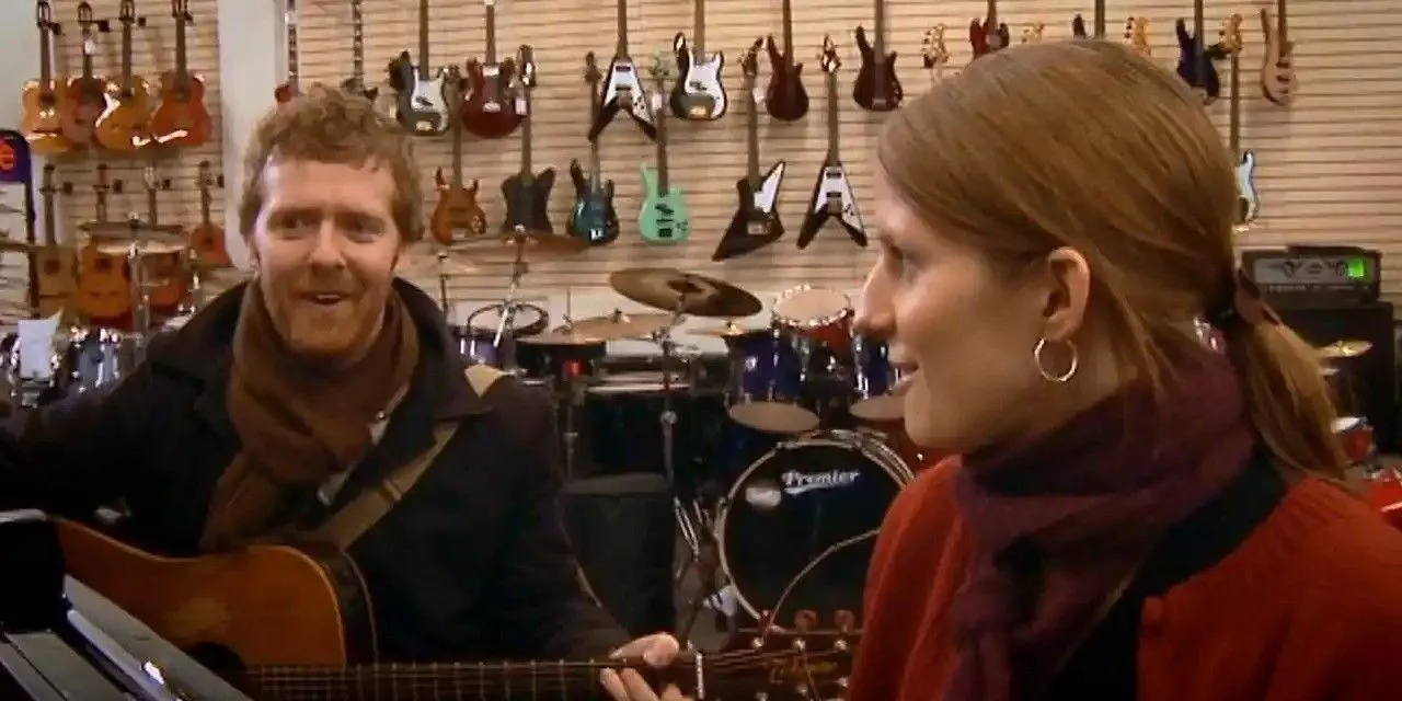 Guy (Glen Hansard) and Girl(Marketa Irglova) in Once (2007).