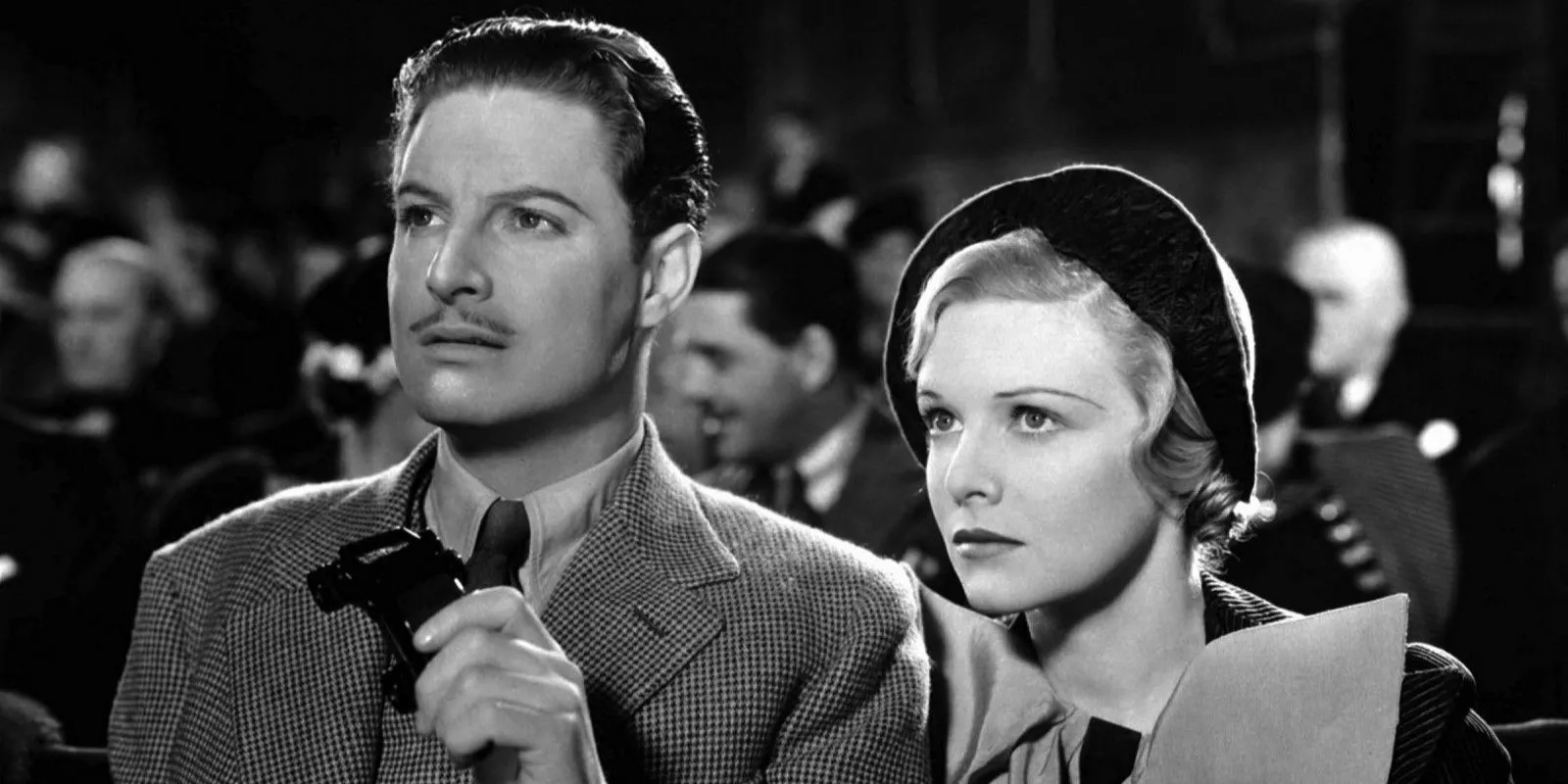 Robert Donat y Madeleine Carroll en The 39 Steps