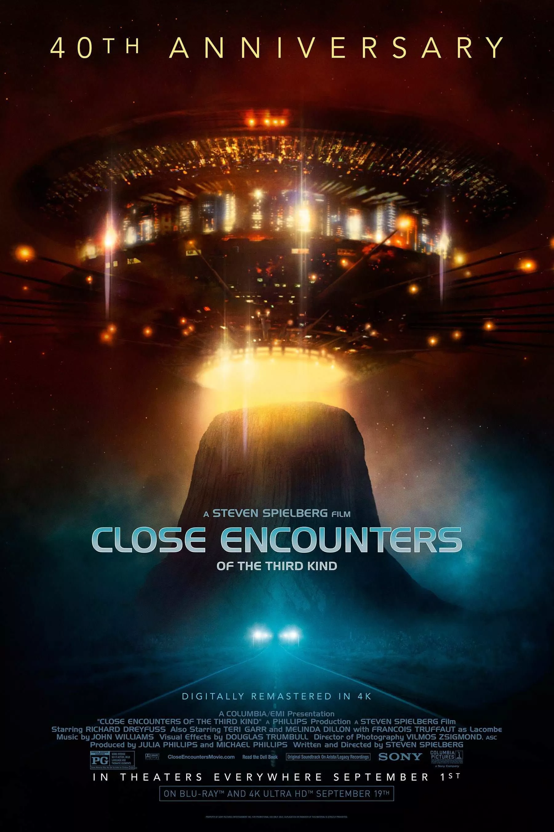 close-encounters-of-the-third-kind-movie-poster.jpg