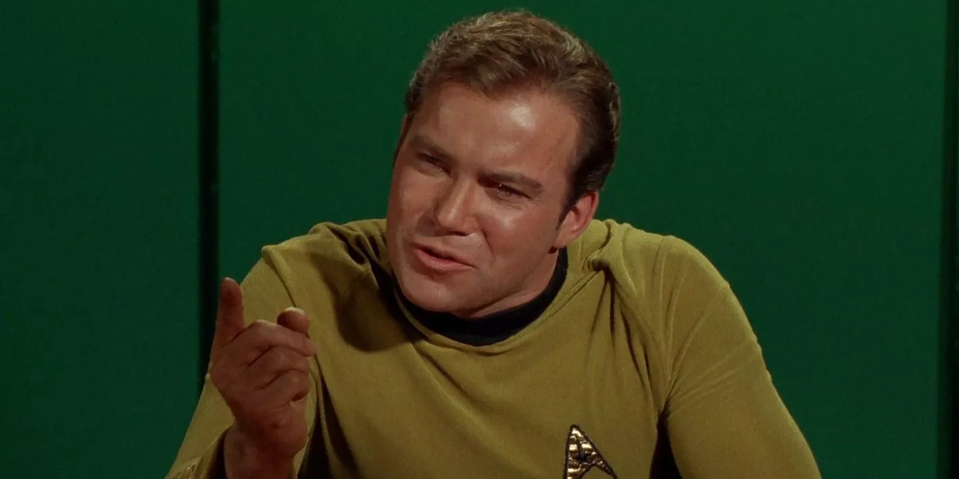 William Shatner es el Capitán Kirk en Star Trek Return to Tomorrow