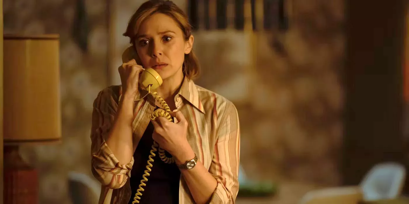 Candy Montgomery on the phone in Love & Death