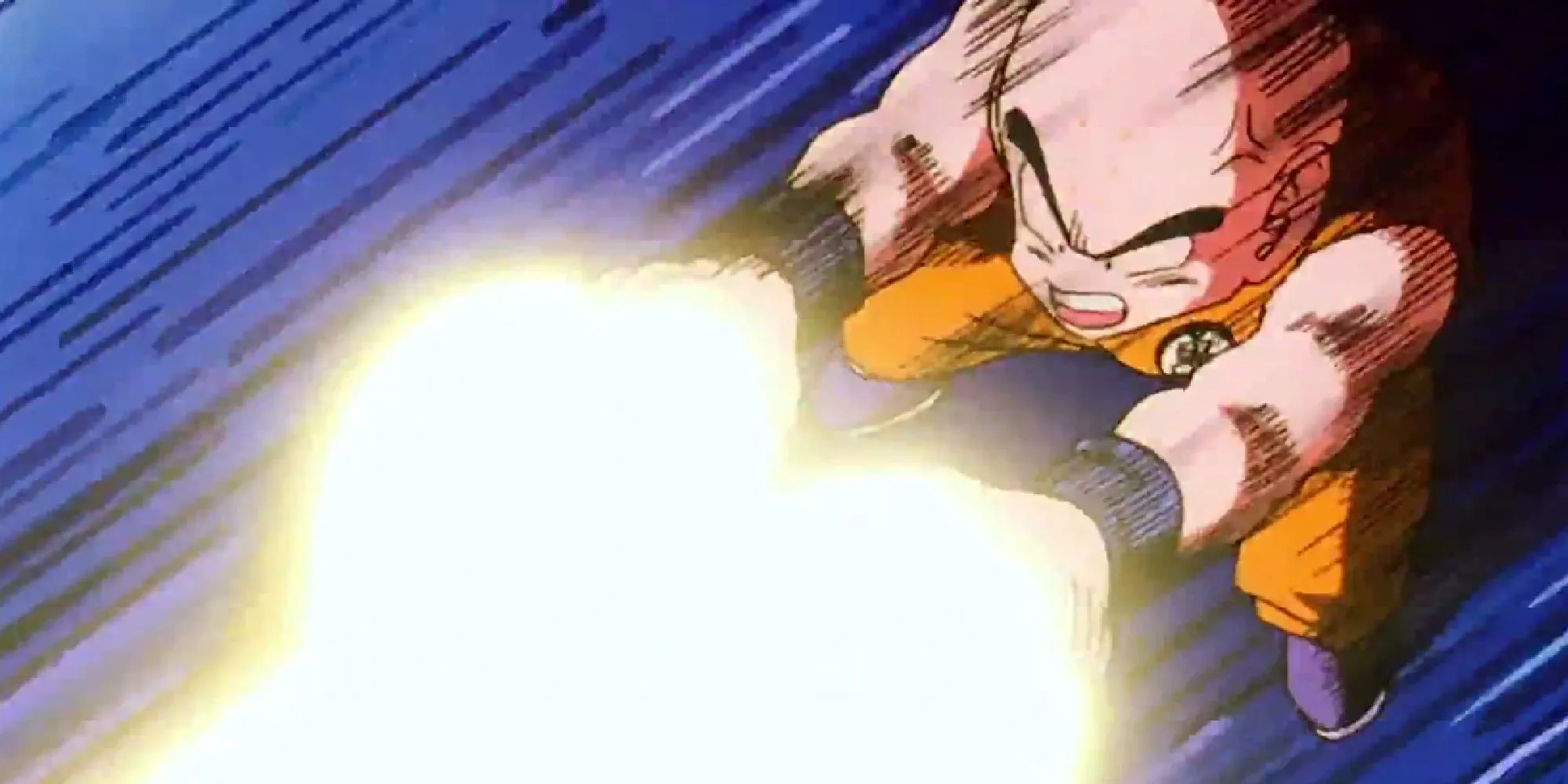 Krillin destruye a los Saibamen en Dragon Ball Z.