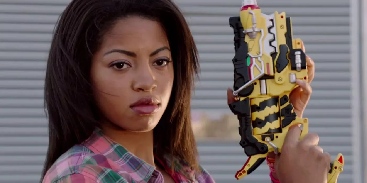 Shelby Watkins with her blaster in Power Rangers Dino Charge