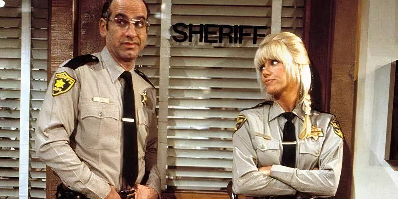 Suzanne Somers is frustrated in She’s the Sheriff