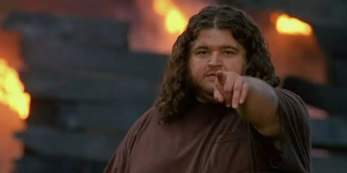 Hurley points his finger in Lost