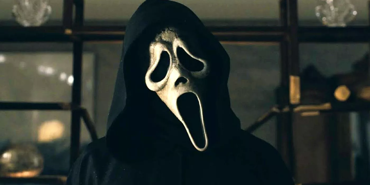 Roger L. Jackson interpreta al asesino enmascarado Ghostface en Scream VI