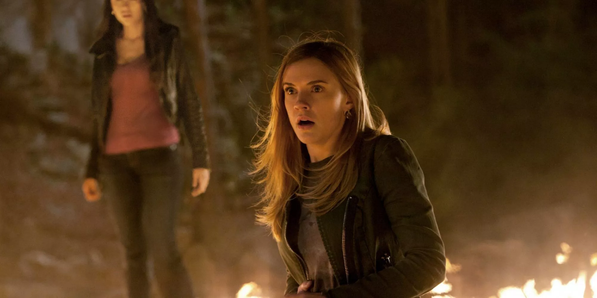 Jenna Sommers está a punto de morir en The Vampire Diaries.