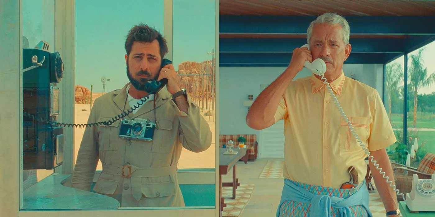 Augie (Jason Schwartzman) y Stanley (Tom Hanks) hablan por teléfono en Asteroid City