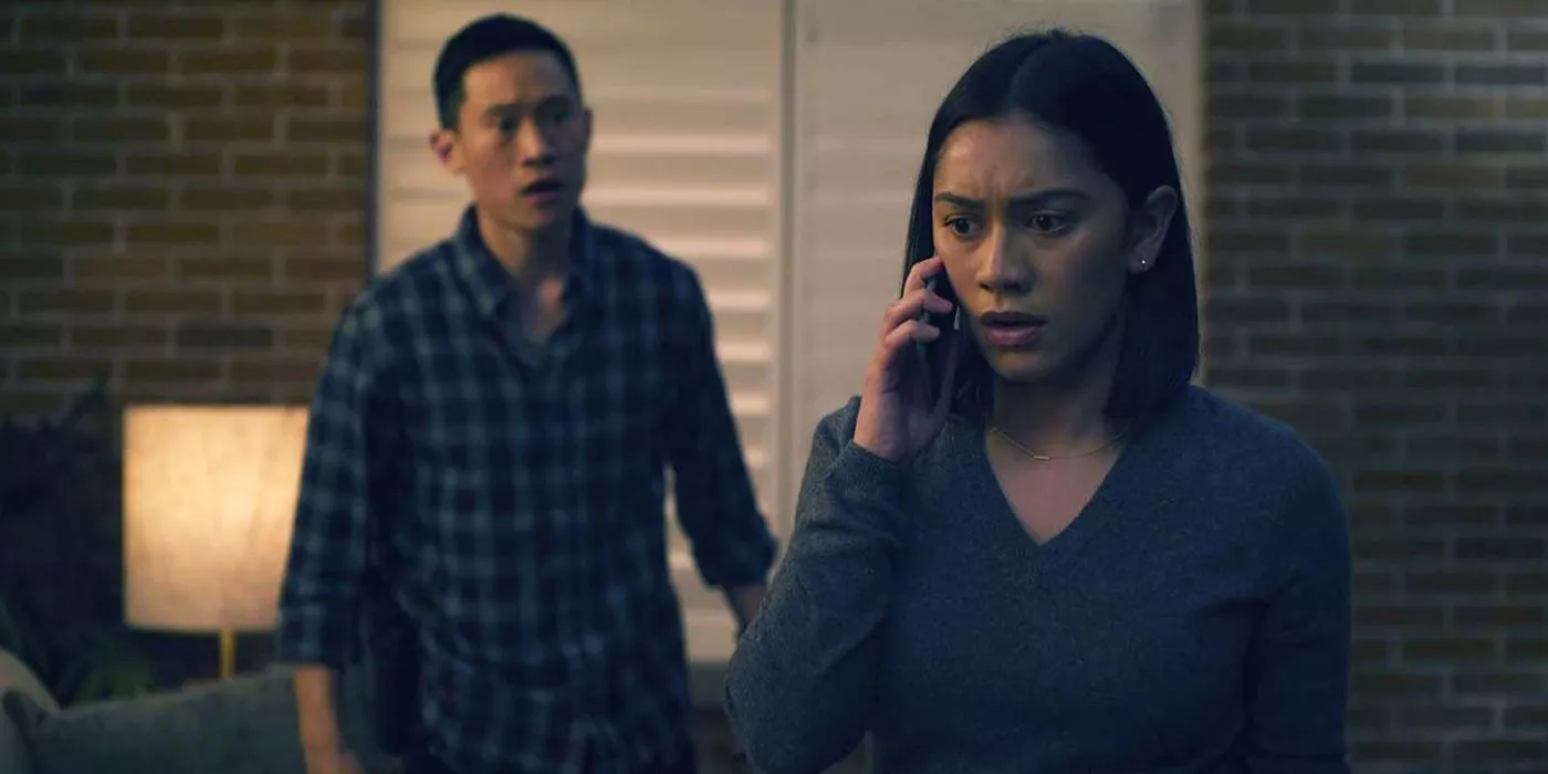 Rose is looking horrified on the phone as Cisco looks on worried in the background.