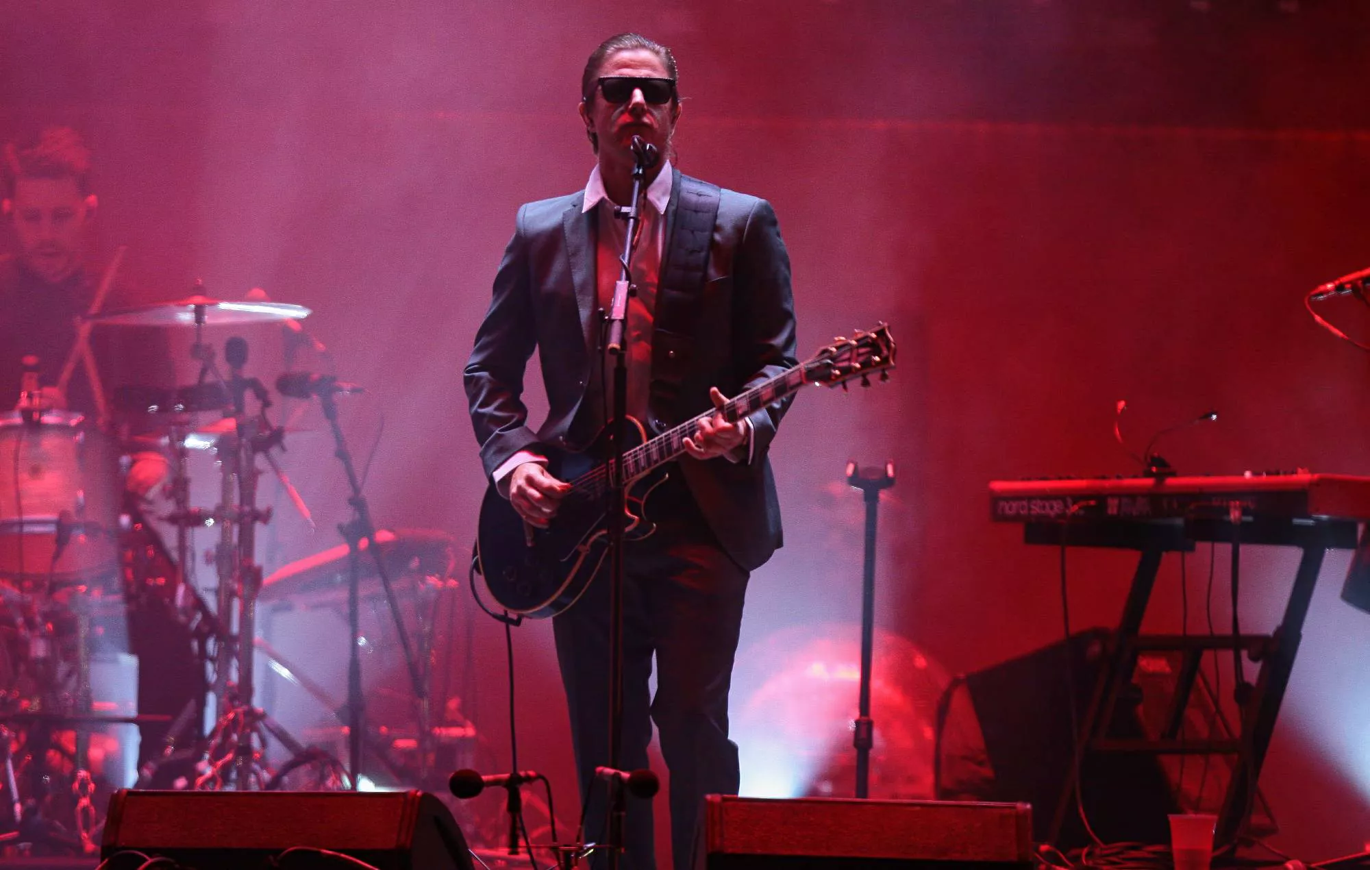 Mira el mini documental de Interpol sobre su enorme show en el Zócalo, Ciudad de México