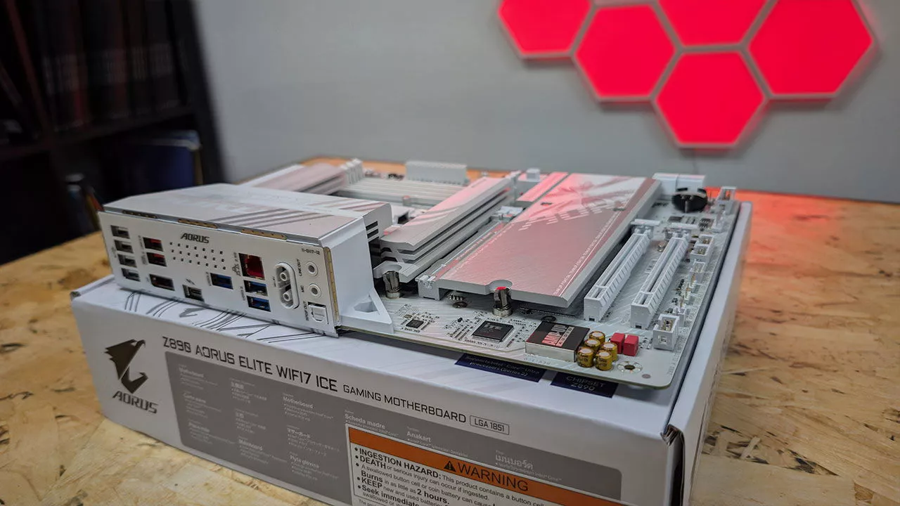 Gigabyte Z890 Aorus Elite Wifi7 Ice Motherboard Review