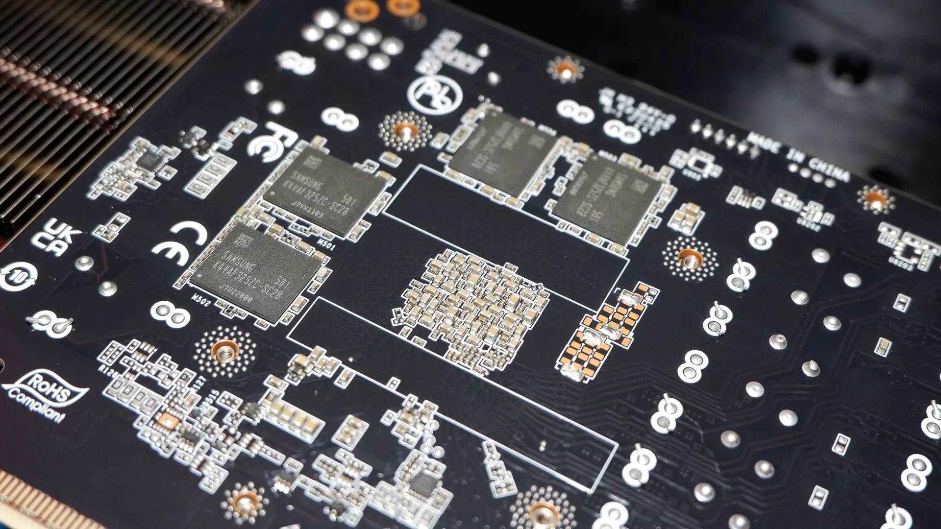 He probado la RTX 5060 Ti 16 GB y estoy impresionado con su rendimiento.