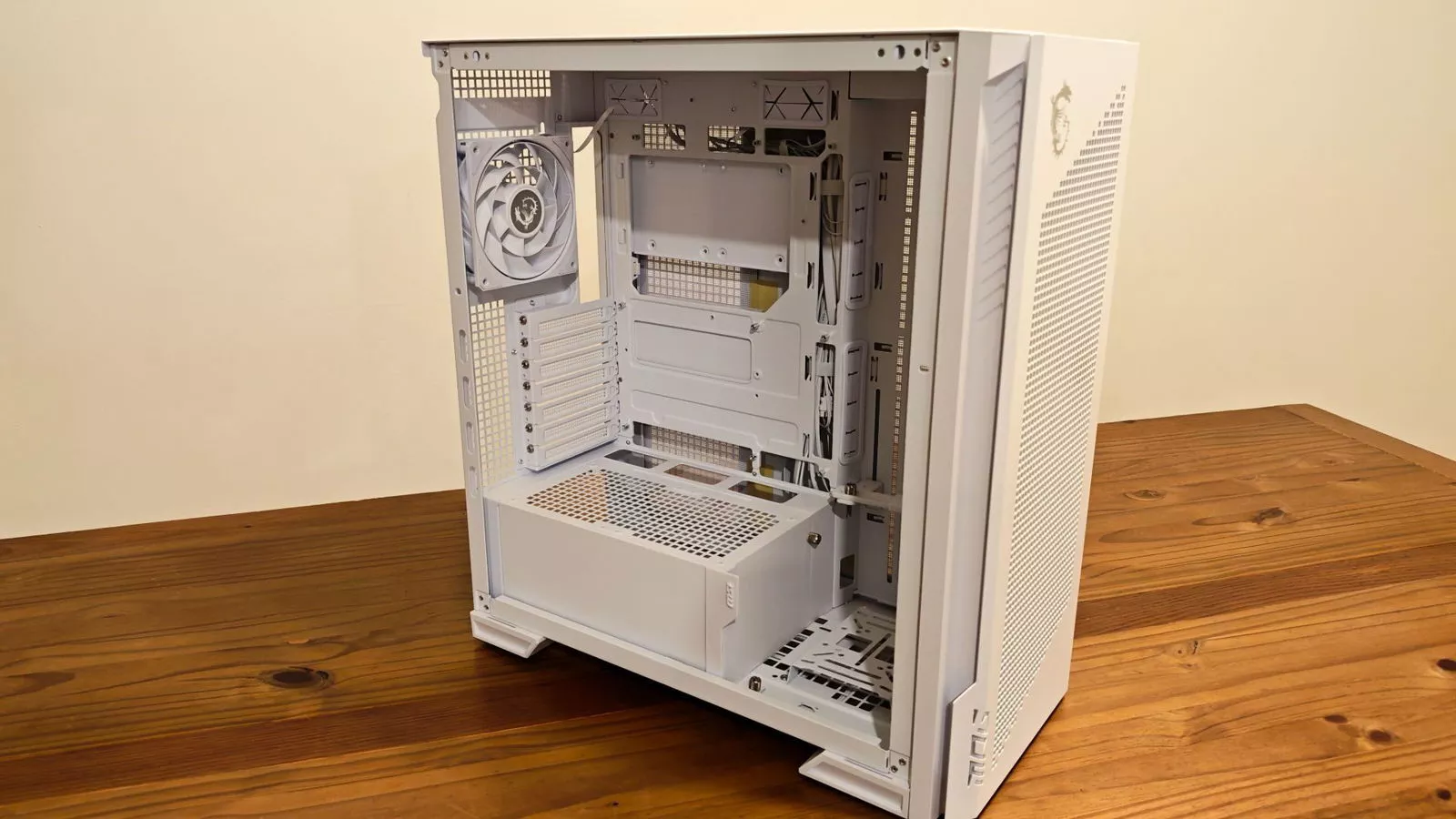 Msi Mpg Velox 300R Airflow Pz: The Case Pcbuilders Can Count On